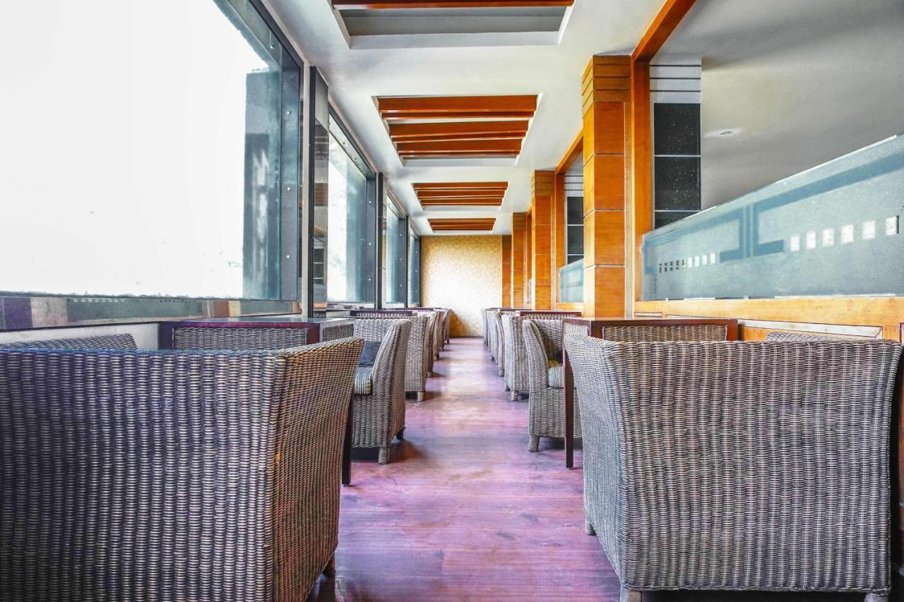 Hotel Subash International Катра Екстериор снимка